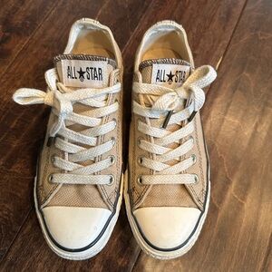 Women’s Converse